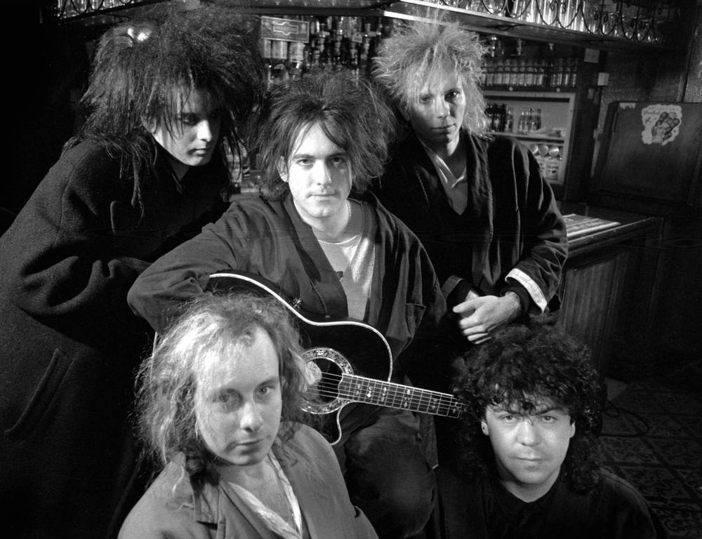 the cure the head on the door album download