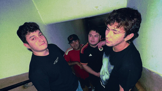 Tus Nuevos Mejores Amigos, banda pop punk de Chillán, presenta su sencillo "mi vida"